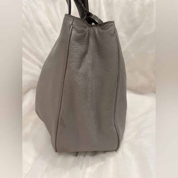 Michael Kors Fulton Hobo Bag - Picture 3 of 13